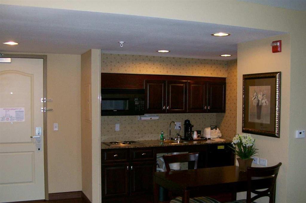 Homewood Suites By Hilton Albuquerque Airport Exteriör bild